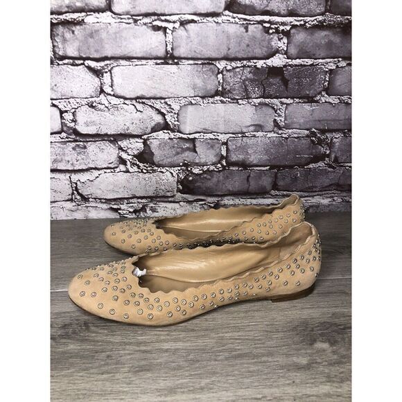 Chloe Beige Suede Leather Scalloped Studded Ballet Flats Women’s Sz 40EU/9.5M US - Picture 1 of 16